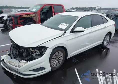 2019 Volkswagen Jetta 1.4T R-Line/1.4T S/1.4T Se из США, поврежденный, VIN 3VWC57BU6KM093773